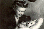 Az árvaházi kisbabával, Talpalatnyi föld, 1949